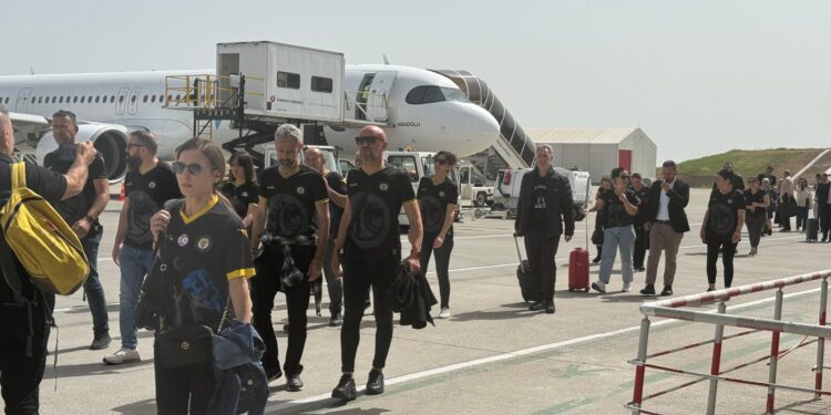 Aileler ve siyasilerden oluşan heyet Adıyaman’da …