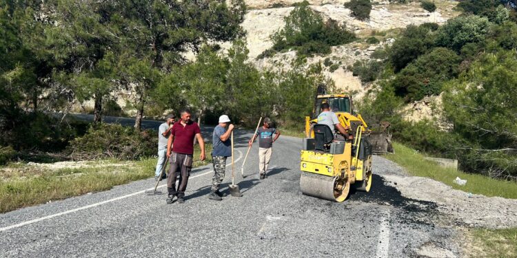 Güvercinlik ve Sadrazamköy yollarındaki bakım-onarım çalışmaları tamamlandı