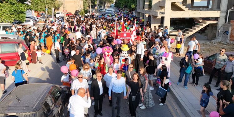 Gönyeli-Alayköy Belediyesi Çocuk Şenliği başladı