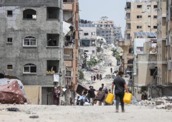 Gazze'de 230 günde 77 bin ton patlayıcı kullanıldı: 87 bin konut tamamen yıkıldı