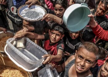 ABD'de, Gazze'de yaşananları soykırım olarak nitelendiren hemşire işten çıkarıldı