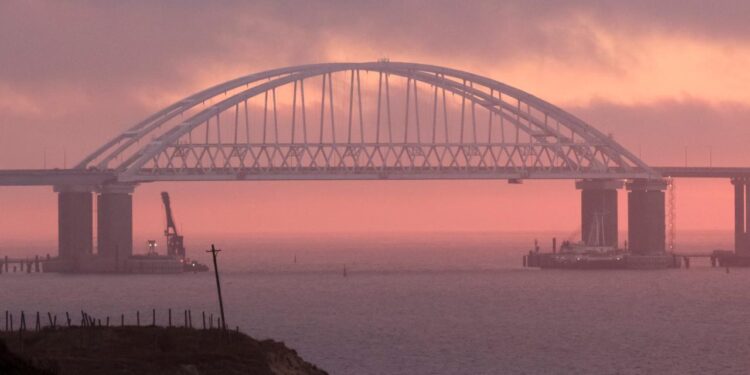 Ukrayna'dan Kerç Boğazı'na operasyon