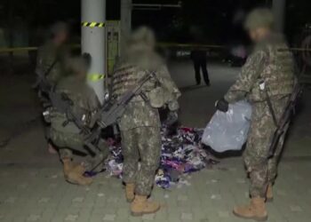 Kuzey Kore, Güney Kore'ye içinde çöp bulunan yaklaşık 720 balon daha gönderdi