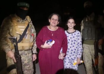 İsrailli esirlerin aileleri, Biden'ın, kalıcı ateşkes ve esir takası önerilerinden memnun