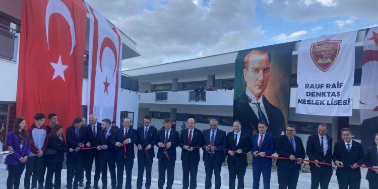 Rauf Raif Denktaş Meslek Lisesi açıldı