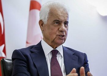 Eroğlu: Küçük, Kıbrıs Türk tarihinin en önemli şahsiyetlerinden biri, varoluş ve özgürlük mücadelesinin lideridir