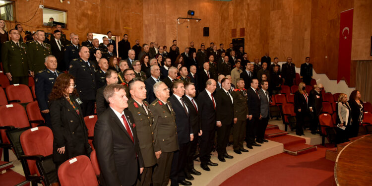 Kurucu Cumhurbaşkanı Denktaş anılıyor.. Tatar: “Büyük bir devlet adamı, lider ve müzakereciydi”